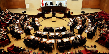 Belediye meclisi üyesi olma şartları nelerdir?