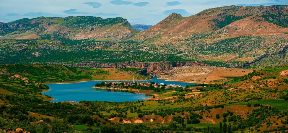 Az Bilinen Saklı Cennetler Türkiye’nin Gizli Köyleri ve Keşfedilmeyi Bekleyen Doğası