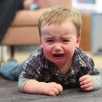 Çocuklarda 2 Yaş Sendromu Öfke Nöbetleriyle Başa Çıkma Rehberi