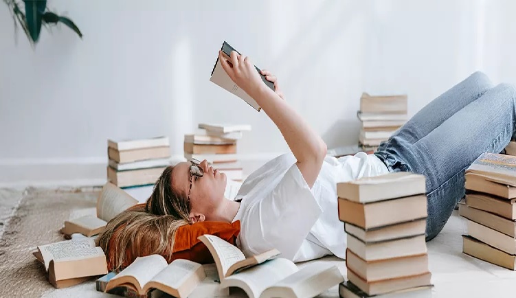 Dijital Detoks ile Ekranlardan Uzaklaşmanın Ruhsal Faydaları