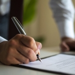 Sertifika Odaklı Kariyer Diploma mı, Yetkinlik mi Daha Önemli